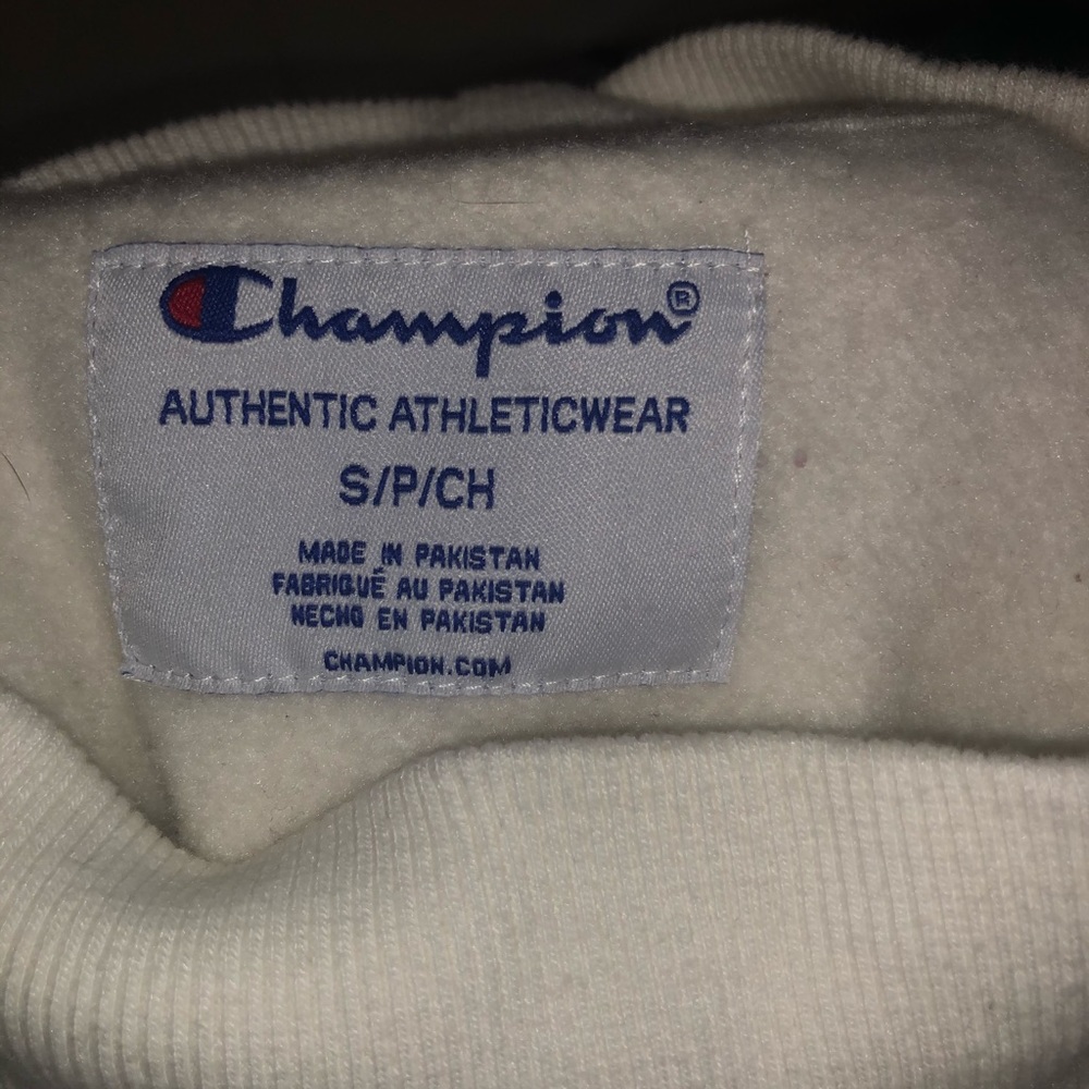 crew neck - Picture 3 of 3